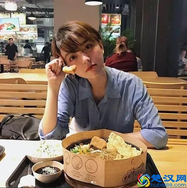 去越南旅游一个人玩一个月需要多少人民币？