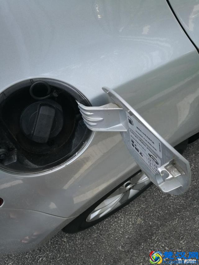 6万多买辆二手高尔夫，开了一个月卖掉1分也没亏！