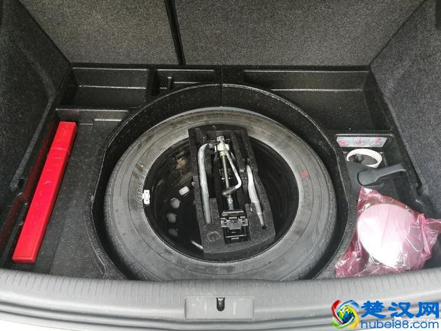 6万多买辆二手高尔夫，开了一个月卖掉1分也没亏！