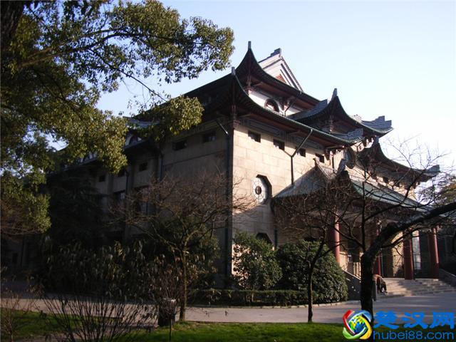 工商管理类专业是“最没用”的专业？事实却并非如此