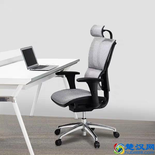 选择电脑椅时要注意三方面，质量口碑极佳的电脑椅品牌推荐