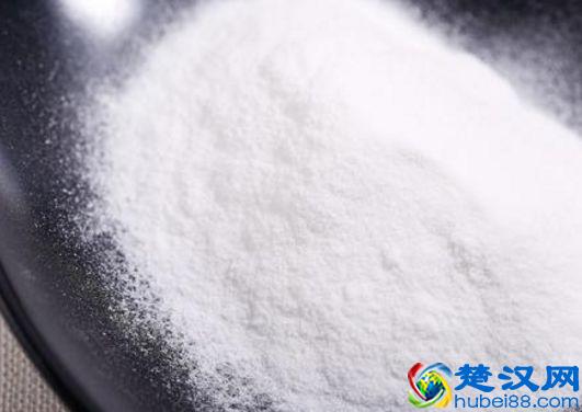 蟑螂远离最怕它，“厨房”2物地上撒一点，轻松消灭蟑螂