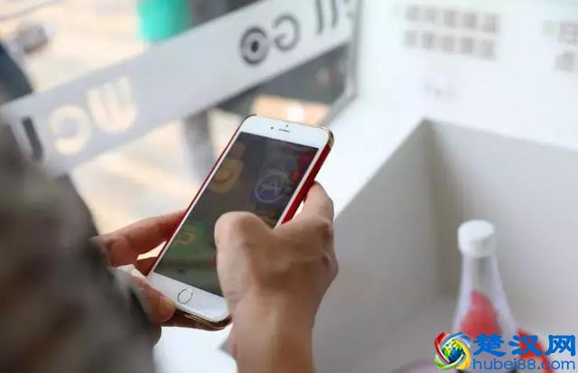 拉卡拉：被遗忘的移动支付大佬，曾经是和支付宝一样的存在！