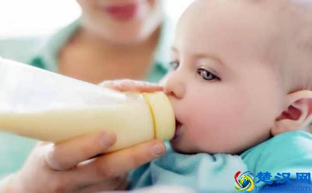 接近母乳营养的奶粉有哪些好的推荐？营养师来告诉你如何选择