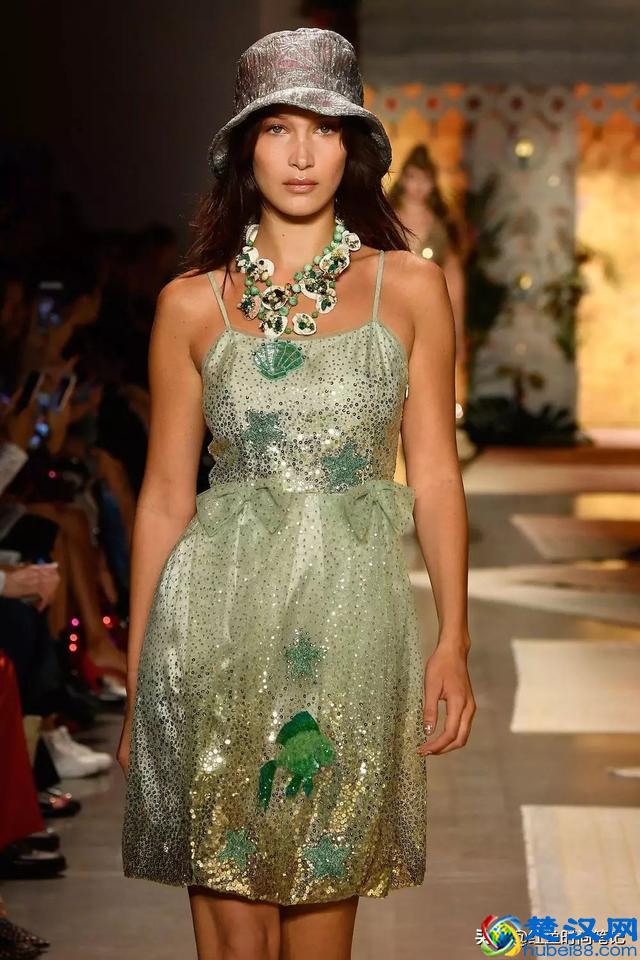 圆脸、方脸、菱形脸，怎么选帽子显脸小？这里有最全帽子选择技巧