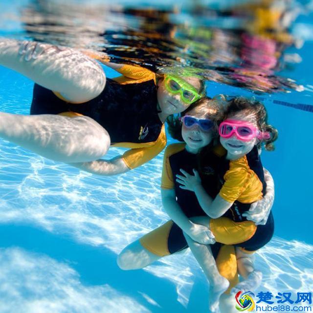 沙滩玩水high起来！——海淘儿童泳镜的几个牌子和单品推荐