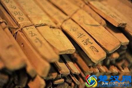 课外小知识，拍电影时用“杀青”表示拍摄完成，“杀青”指什么？