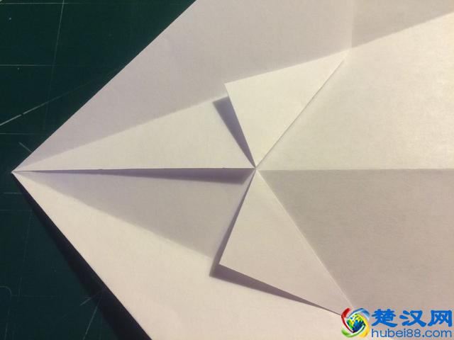 技术向:如何折出飞的很远的纸飞机?