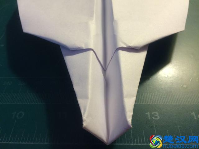 技术向:如何折出飞的很远的纸飞机?