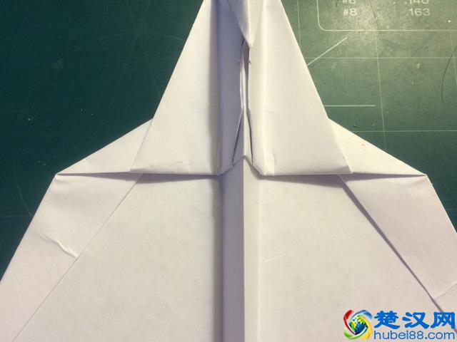 技术向:如何折出飞的很远的纸飞机?