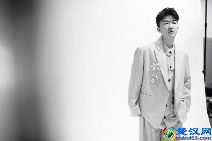 张大大是富二代吗？张大大家庭背景曝光怪不得敢那么器张