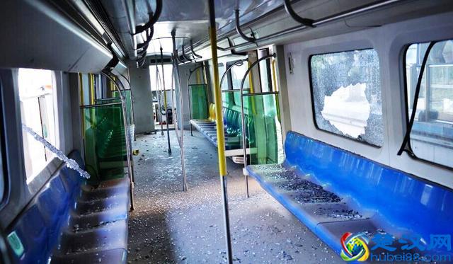 九个坐标八个问题，还原天津大爆炸始末