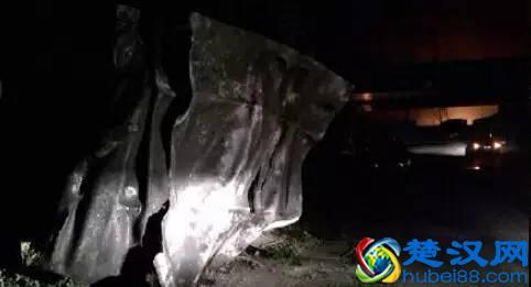 九个坐标八个问题，还原天津大爆炸始末