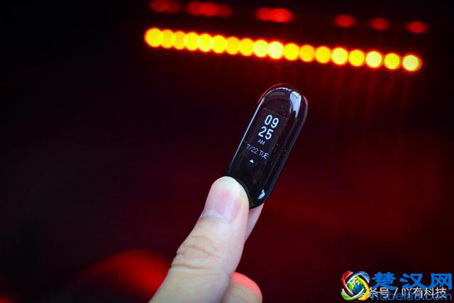 小米手环3真的值得买？用了一个月告诉你真实体验