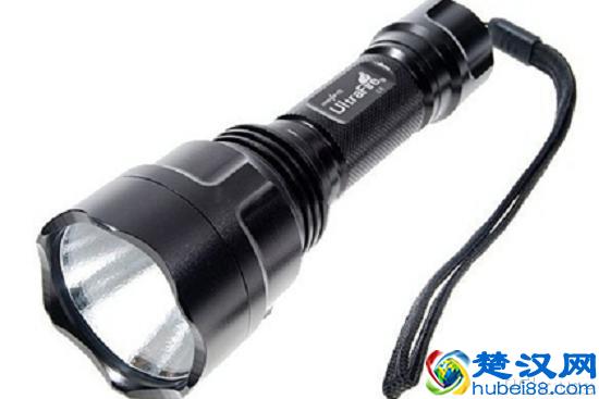 强光手电优点有哪些 强光手电使用推荐