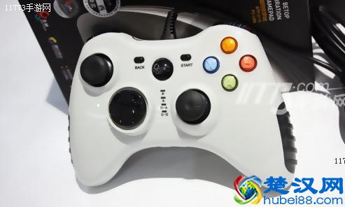 游戏手柄哪个好 三款百元以内游戏手柄使用体验