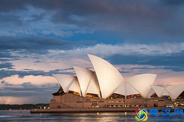 澳大利亚时间北京时间相差多少？