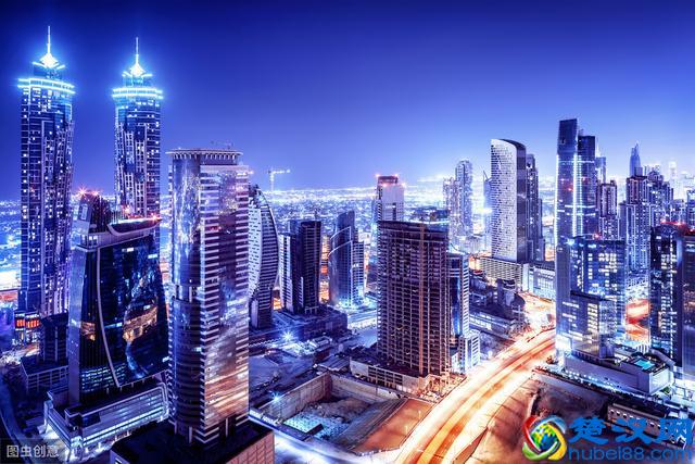 迪拜为什么这么有钱，贫穷限制了我的想象