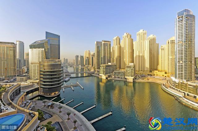 迪拜为什么这么有钱，贫穷限制了我的想象