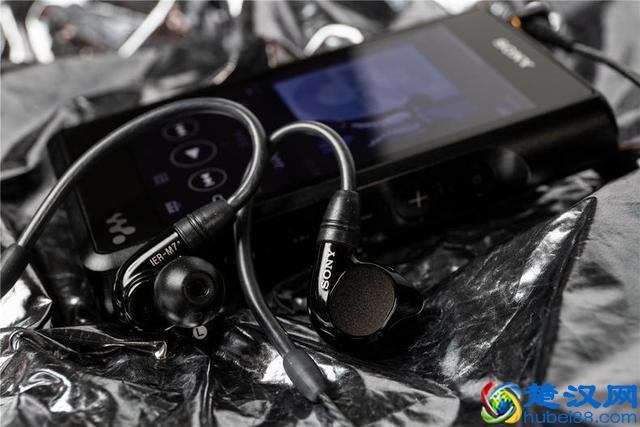 体验索尼新动铁耳机，除了贵好像没啥缺点