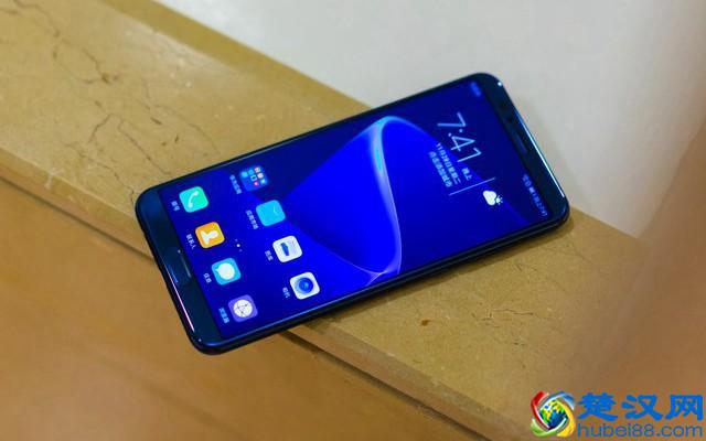 2019春节千元机选购指南 8款1500左右高性价比千元手机推荐