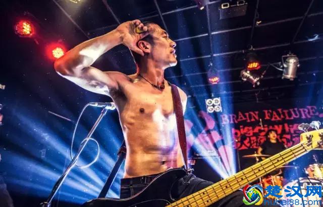 什么是朋克？不让生活改变你热爱的东西才是真朋克