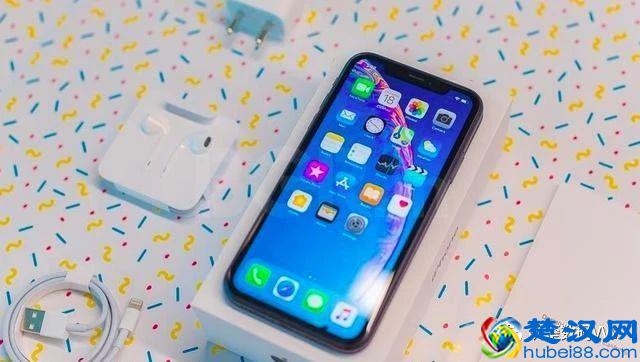 目前世界前五的智能手机品牌，你喜欢谁家的旗舰手机？