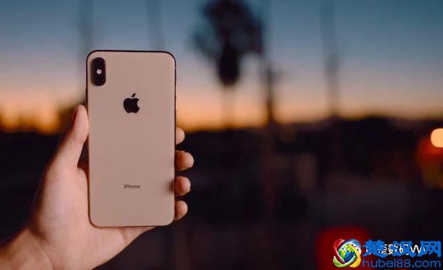 目前世界前五的智能手机品牌，你喜欢谁家的旗舰手机？