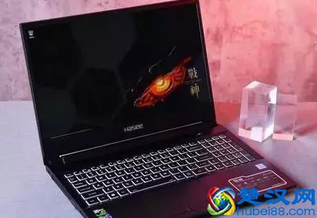 什么笔记本玩游戏不卡？4款高配置的游戏笔记本电脑推荐