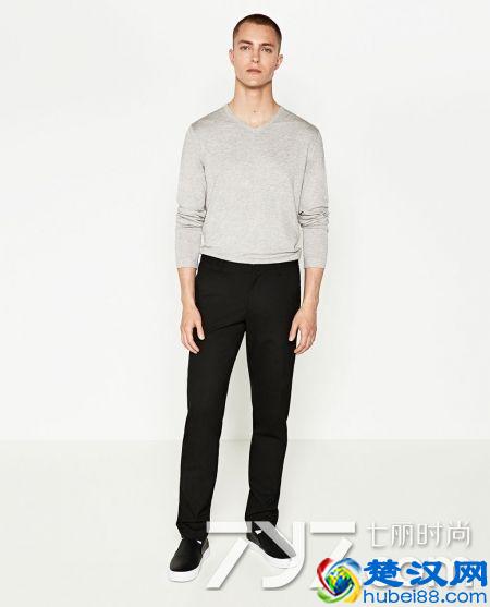 黑色男士休闲裤怎么搭配 教你轻松穿出型男范