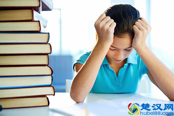 上大学到底选择什么专业前景好？