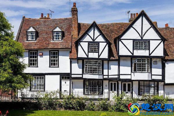 英国房价现状，目前是什么样的！