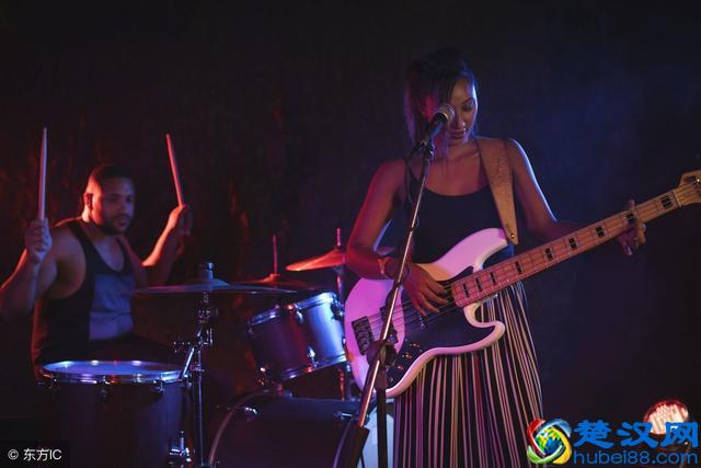 KTV唱歌不好听，该从什么歌练起，怎么学会？