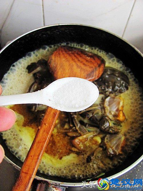 咖喱蟹怎么做好吃？东南亚风味咖喱蟹制作步骤过程分享！