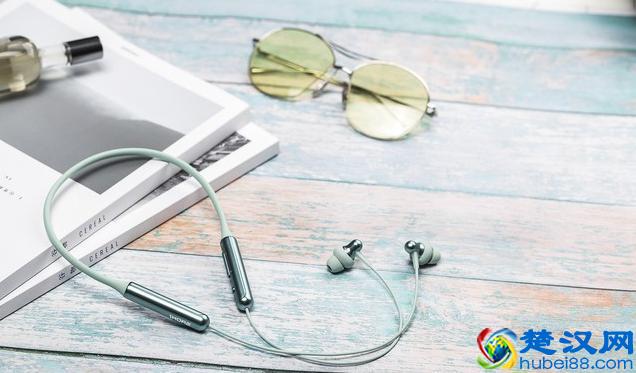 什么牌子的蓝牙耳机性价比高，2019呼声最高的四款蓝牙耳机推荐