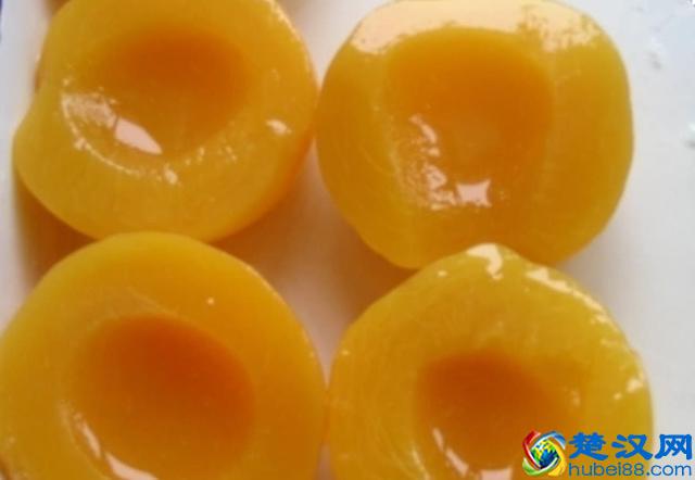 水果罐头，长时间保存不坏，这样的罐头，对人身体是否有害呢？