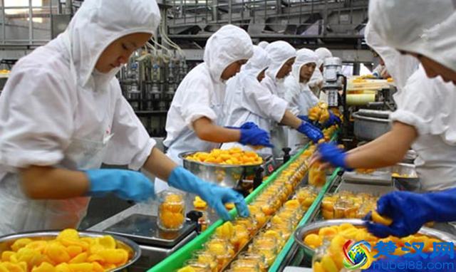 水果罐头，长时间保存不坏，这样的罐头，对人身体是否有害呢？