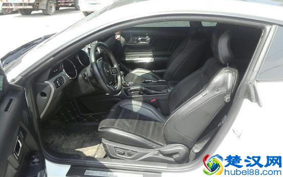 小伙买一辆二手福特野马，不到半年后表示后悔，原因在于一时冲动