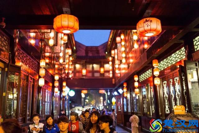 成都火锅：麻辣的血液