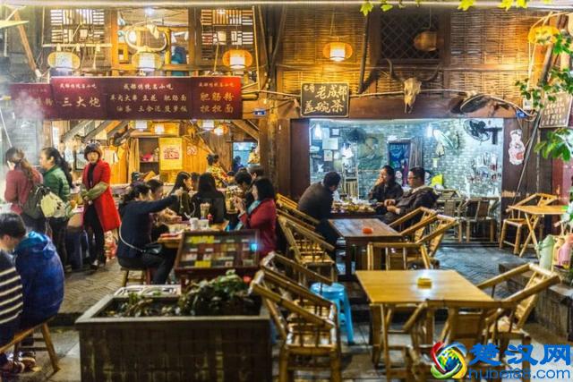 成都火锅：麻辣的血液