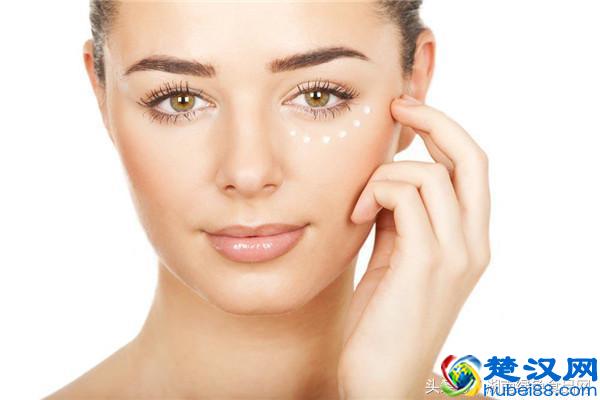 土豆片敷眼睛能去眼袋吗？怎么敷能缓解眼袋？