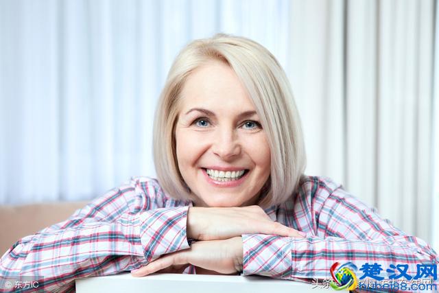 女性更年期是什么时候？做足3个保养，下半辈子少生大病