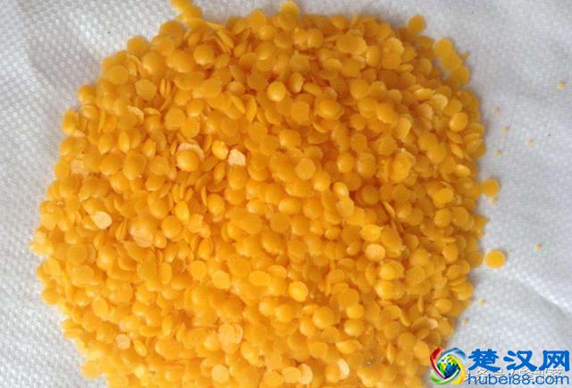 市场上那些不含杂质的蜂蜡是如何做成的？老蜂农一步步教你