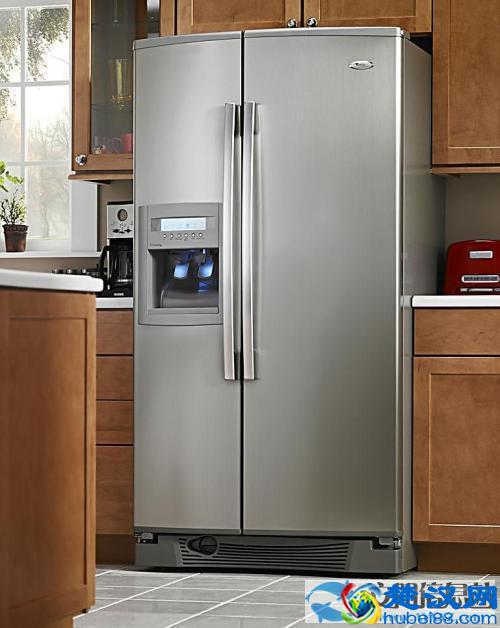 如何挑选一台实用又不贵的冰箱?四门冰箱和对开门冰箱哪个好?
