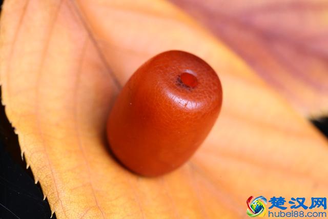 老蜜蜡究竟多少钱一克？