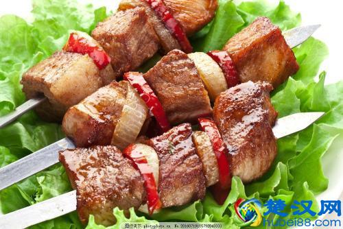 服务员亲述吃自助餐背后的秘密，你都知道吗？