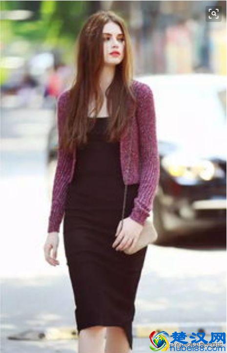 王祖贤开衫穿搭秘籍，夏末秋初穿开衫，让你时髦又有女人味，