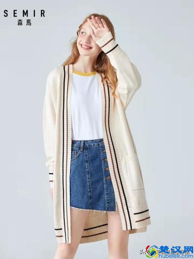 王祖贤开衫穿搭秘籍，夏末秋初穿开衫，让你时髦又有女人味，