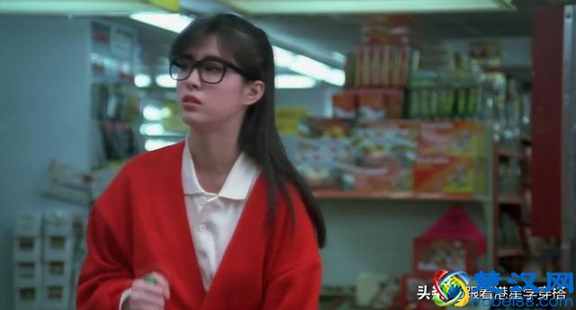 王祖贤开衫穿搭秘籍，夏末秋初穿开衫，让你时髦又有女人味，