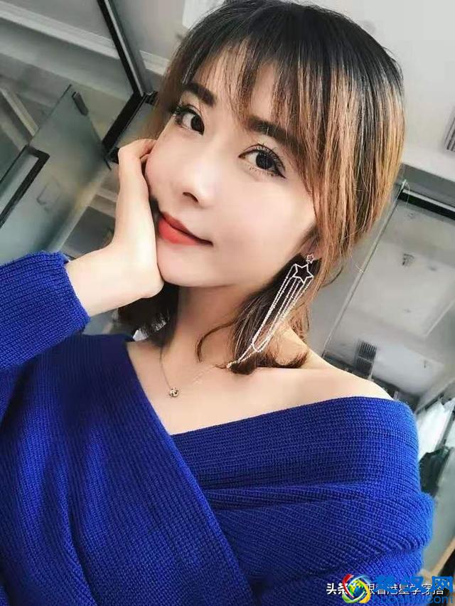 王祖贤开衫穿搭秘籍，夏末秋初穿开衫，让你时髦又有女人味，